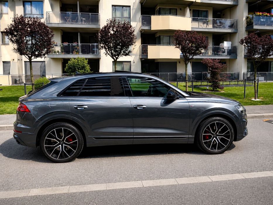AUDI Q8 2020 — imagine 3