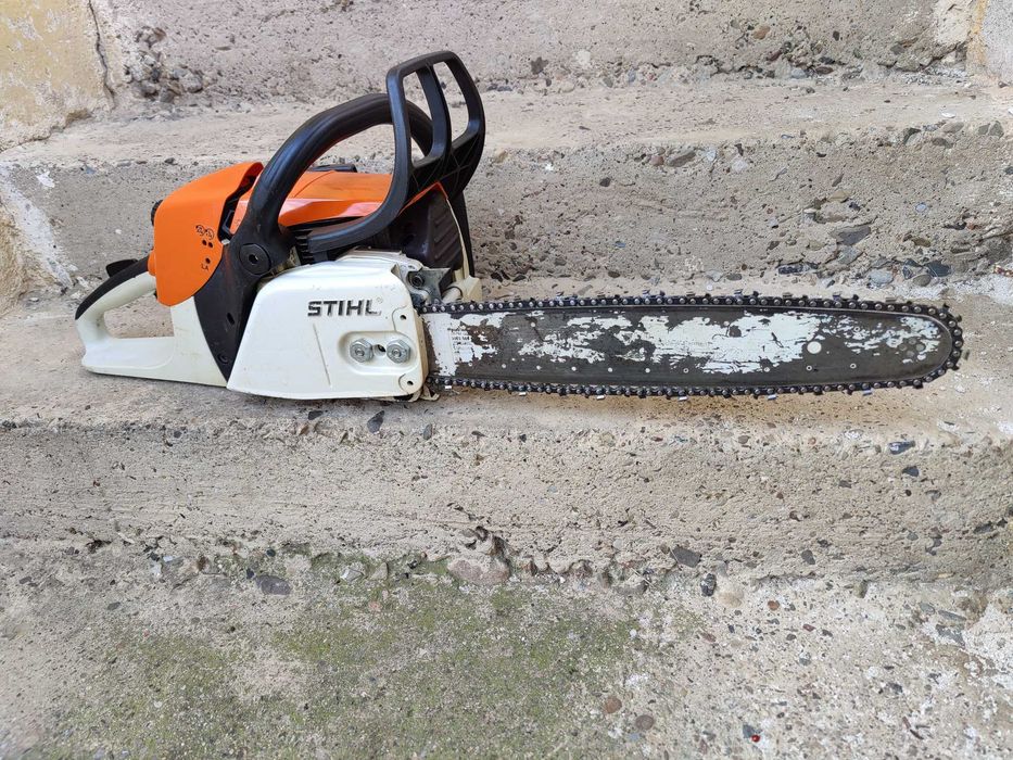 STIHL MS270 моторен трион, перфектен