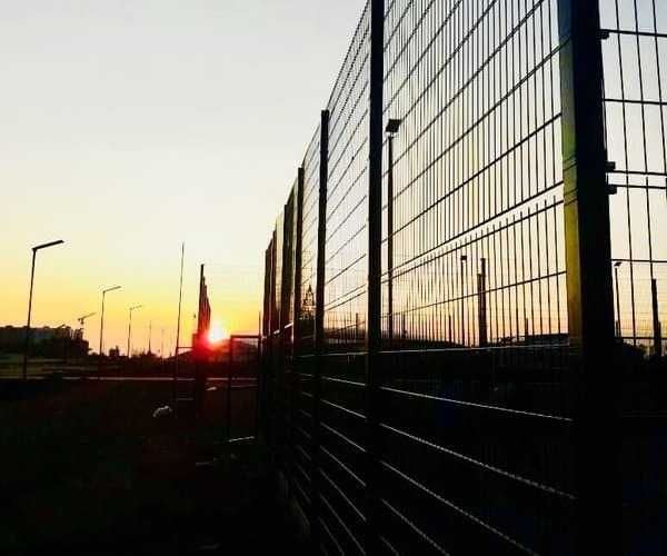 2д забор для спортплощадок