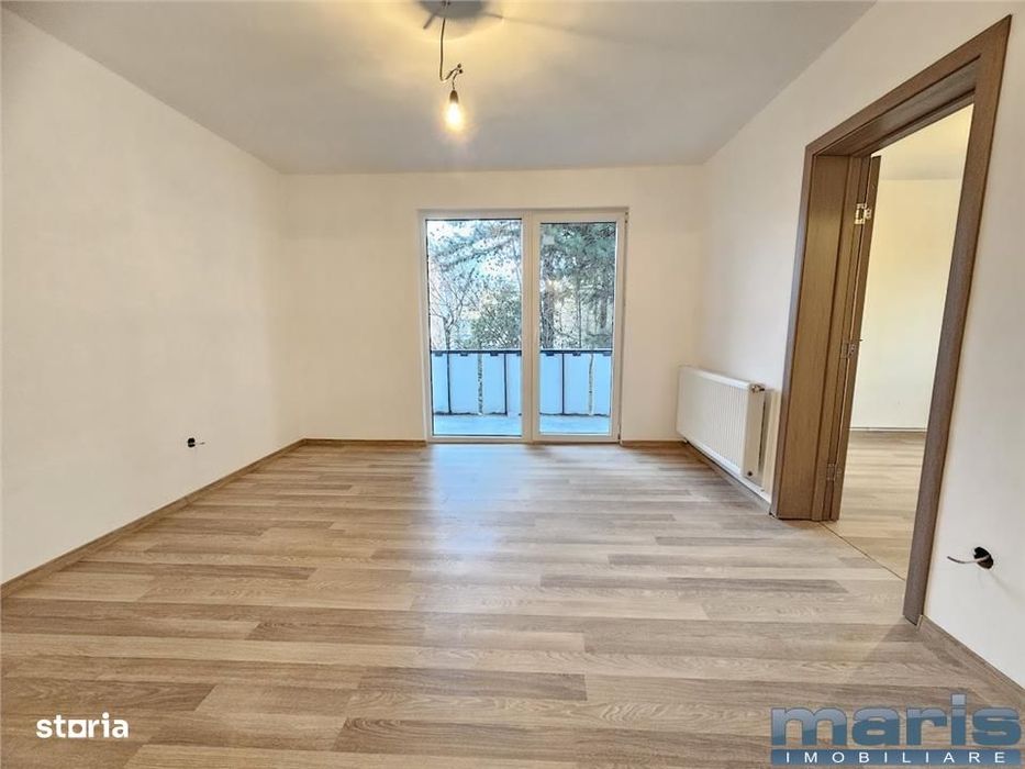 Dambul Pietros etaj 2 apartament 2 camere amenajat.