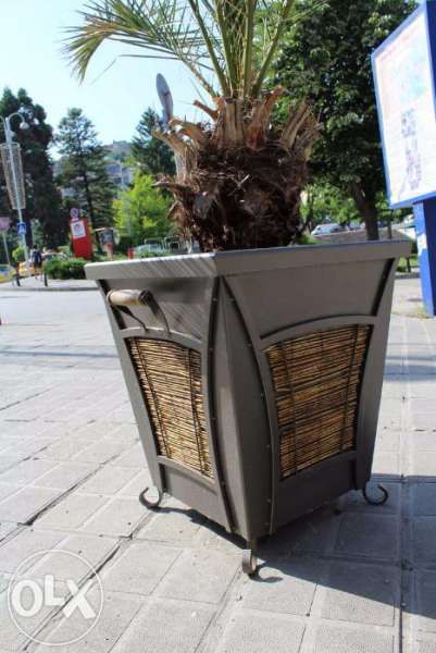 Кашпи-метални саксии