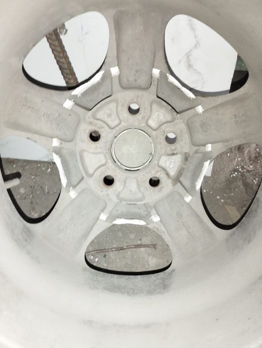 Продам колесные диски R15 для Subaru