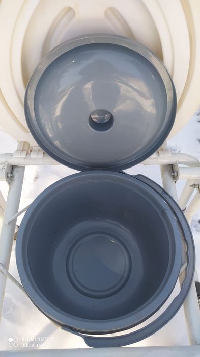 Биотуалет новый ( без упаковки)