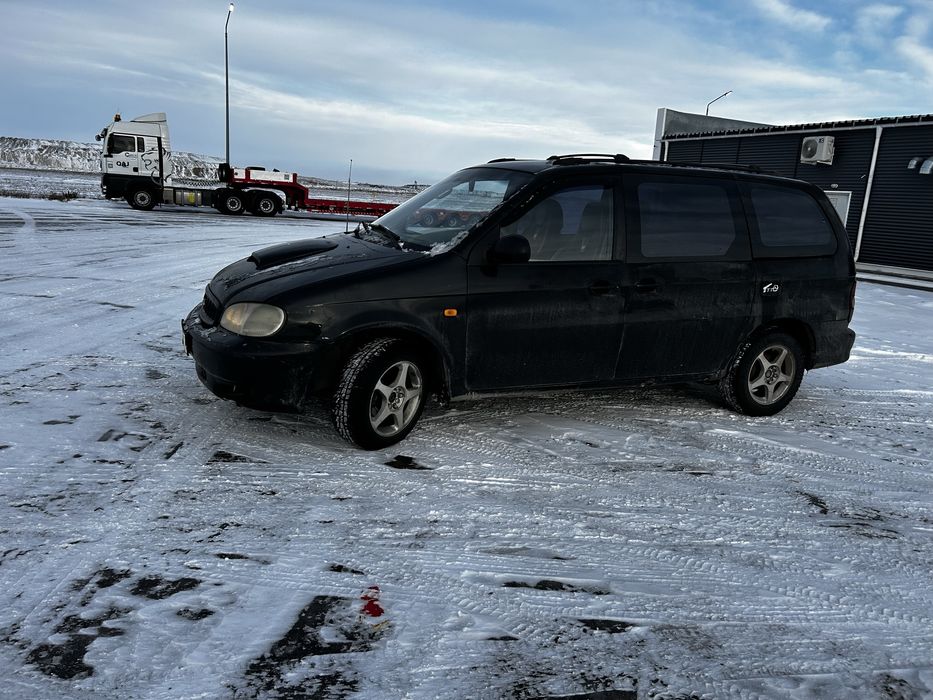 Продаю KIA Carnival 2,9 дизель
