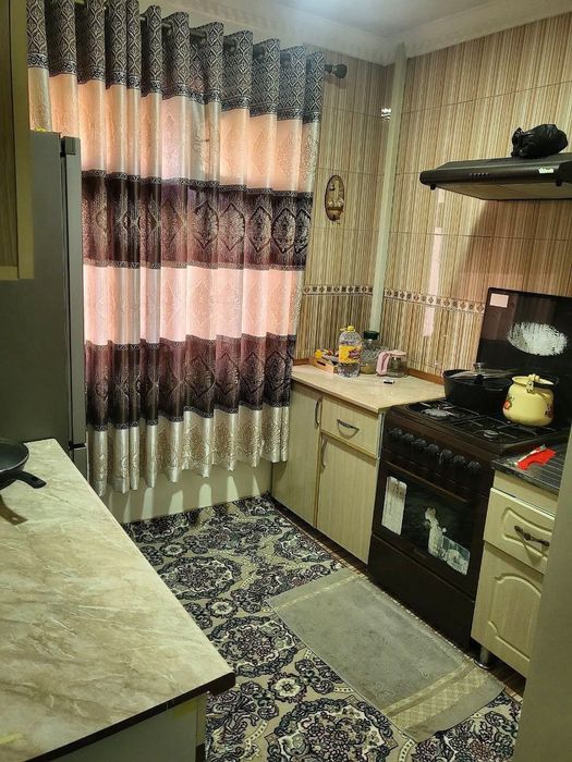 Сдаю квартиру рядом с метро Чиланзар и Олмазор.