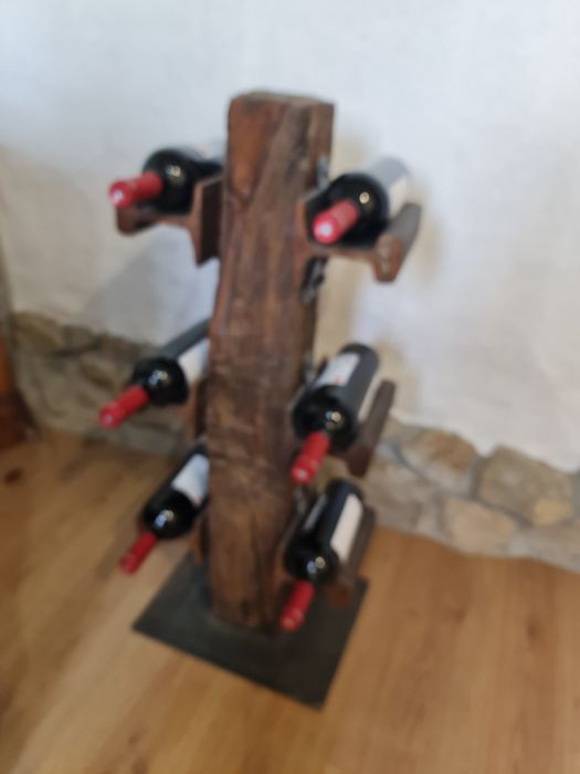 Стойка за вино от ковано желязо