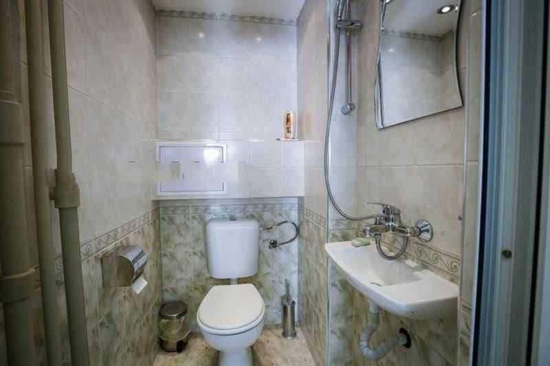 Продава се Двустаен апартамент в София, Център - 62 кв.м за 1078 €/кв.м - Снимка #7