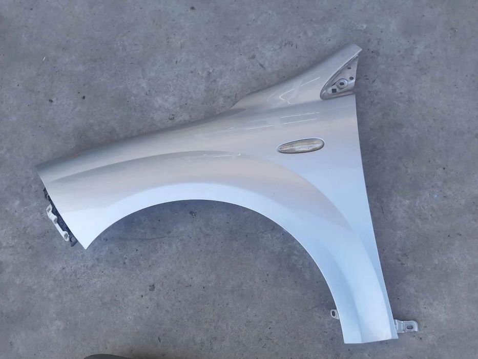 aripa  stanga fata fiat croma