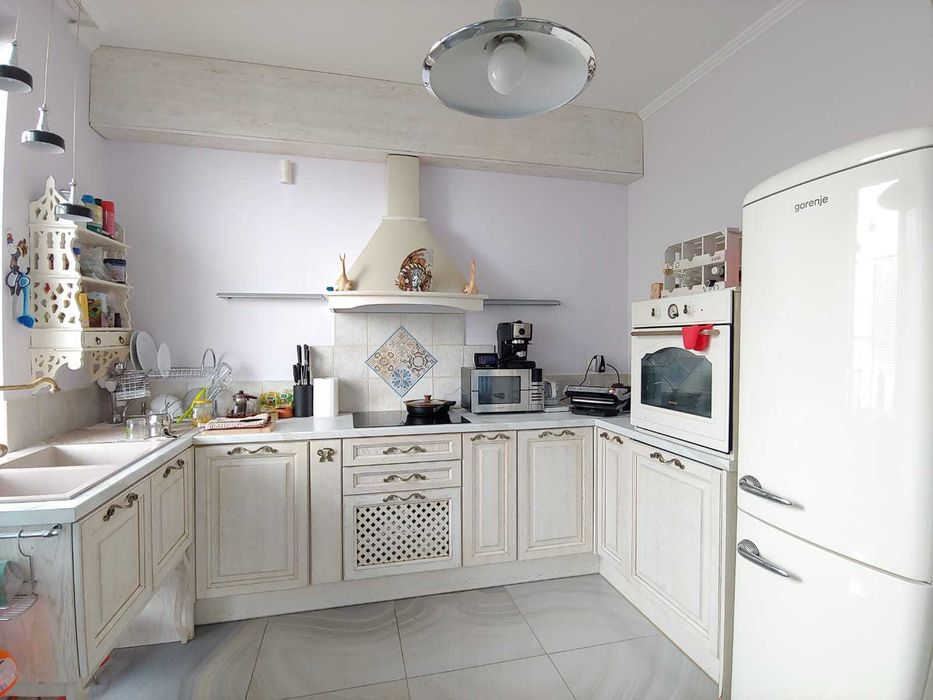 Продава се Къща в с. Кошарица, Област Бургас - 208 кв.м за 1419 €/кв.м - Снимка #3