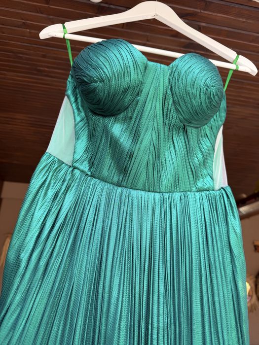 Vand rochie de seara, ocazie (model Maria Hohan)