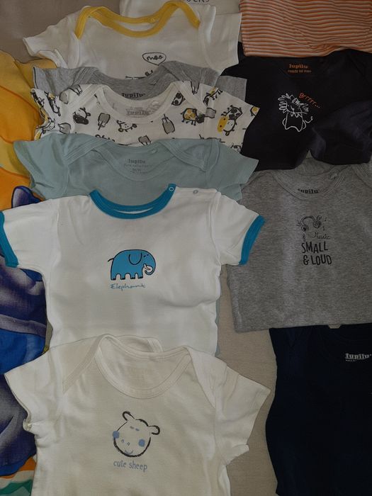 LOT bodyuri 86/92 mânecă lungă și scurtă