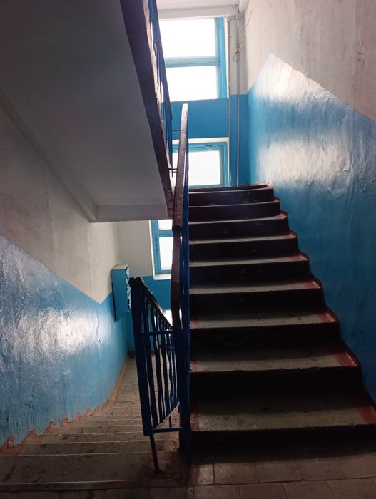 Продам 3-ком., 50 лет Октября, 8