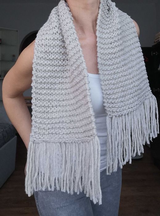 Черен петък Шалове-ръчно изплетени