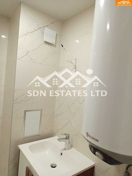 Продава тристаен апартамент южно от бензиностанция Шел