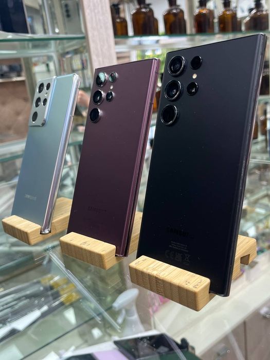 Samsung S23 Ultra xotirasi 12/256Gb