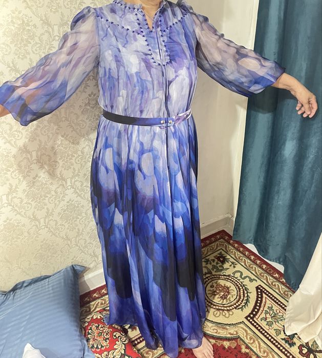Продам  женское платье