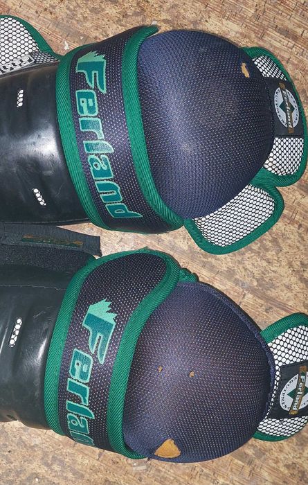 Кънки за хокей 37,  Bandi наколенки