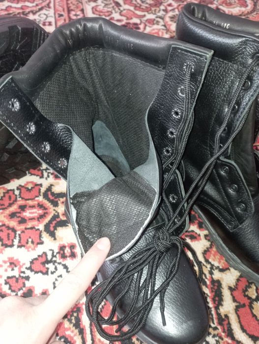 Продам берцы летние новые