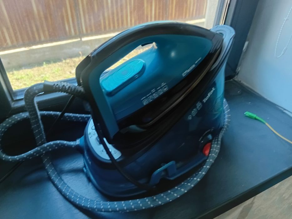 Продается парагенератор Tefal