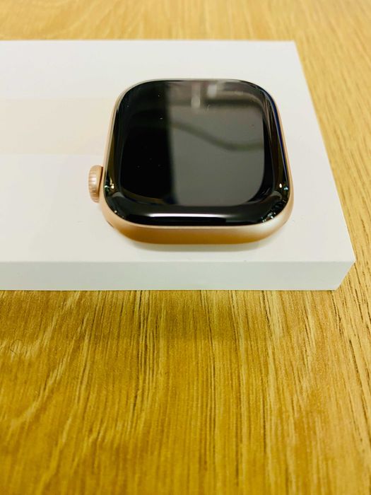 НОВ !!! Apple Watch S11, 42mm GPS + CELL, Rose Gold, SB S/M, 100% BH