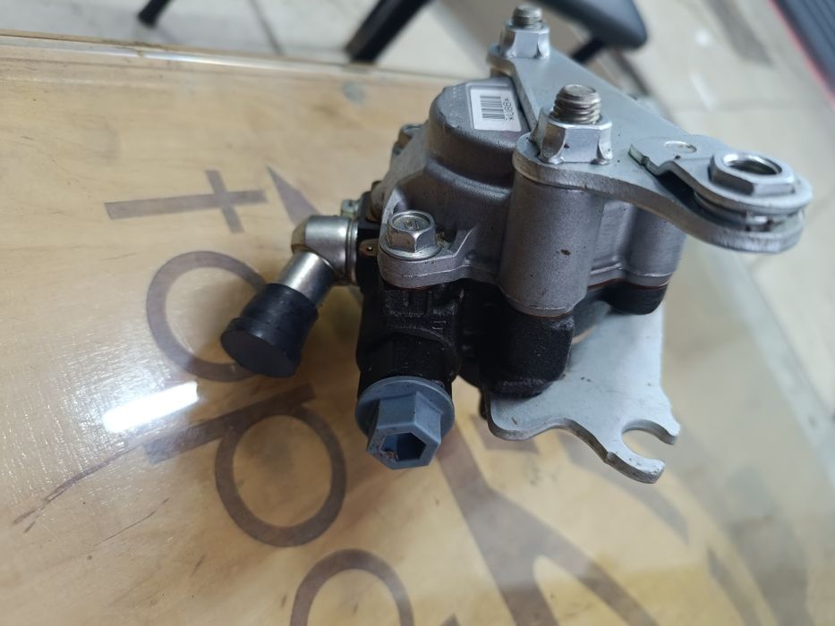 Насос Гура  Lexus RX300