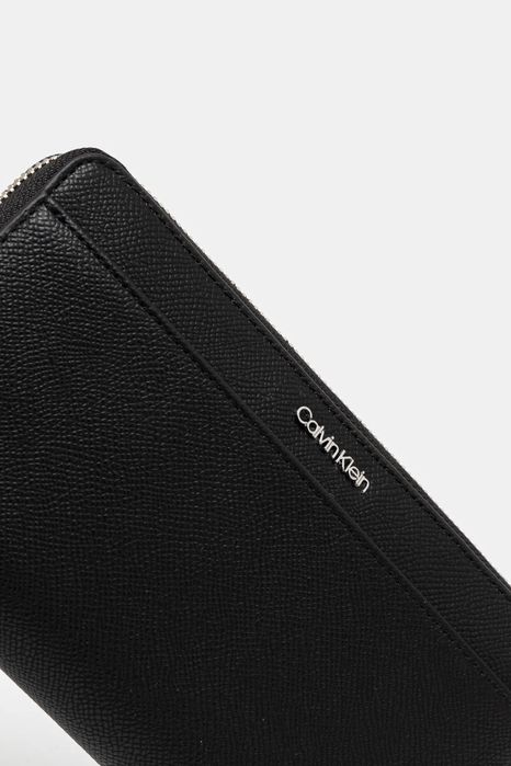 Оригинален клъч портфейл Calvin Klein K60K613070 Black