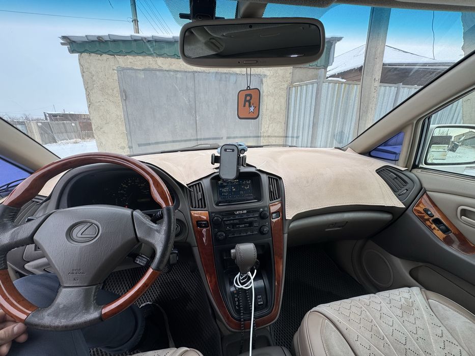 Лексус рх 300  американец