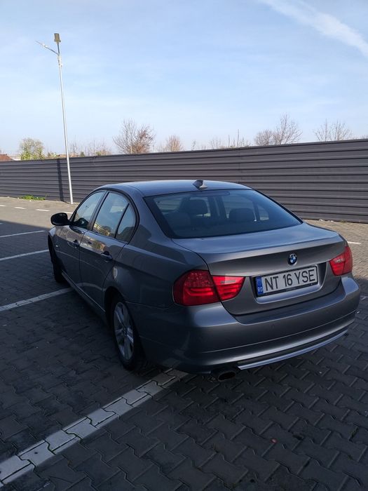 Vând BMW 320d Facelift