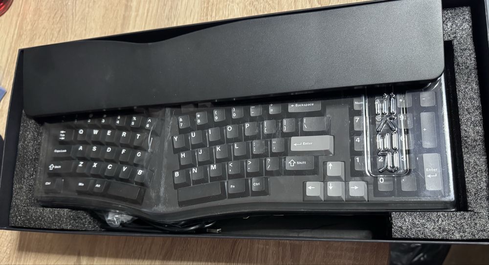 Feker Alice98 Ергономична механична клавиатура с 98 клавиша, VIA черна