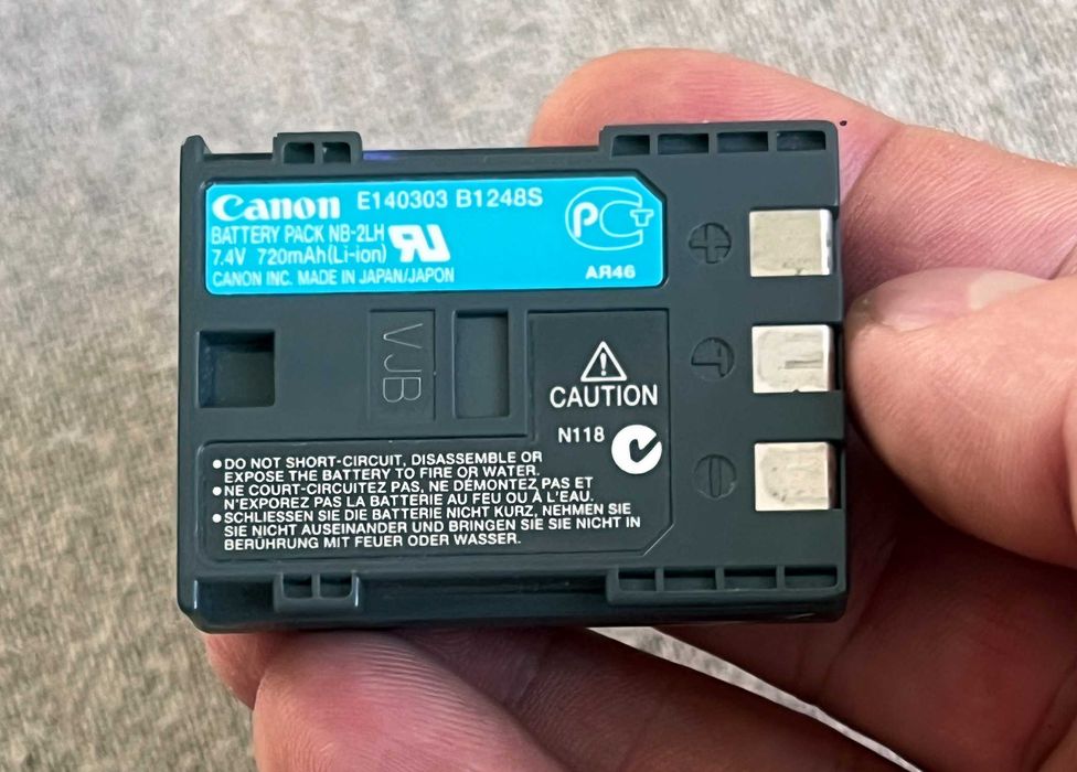 Acumulator original Canon NB 2LH 7.4V 720mAh Li ion pentru Canon DSLR