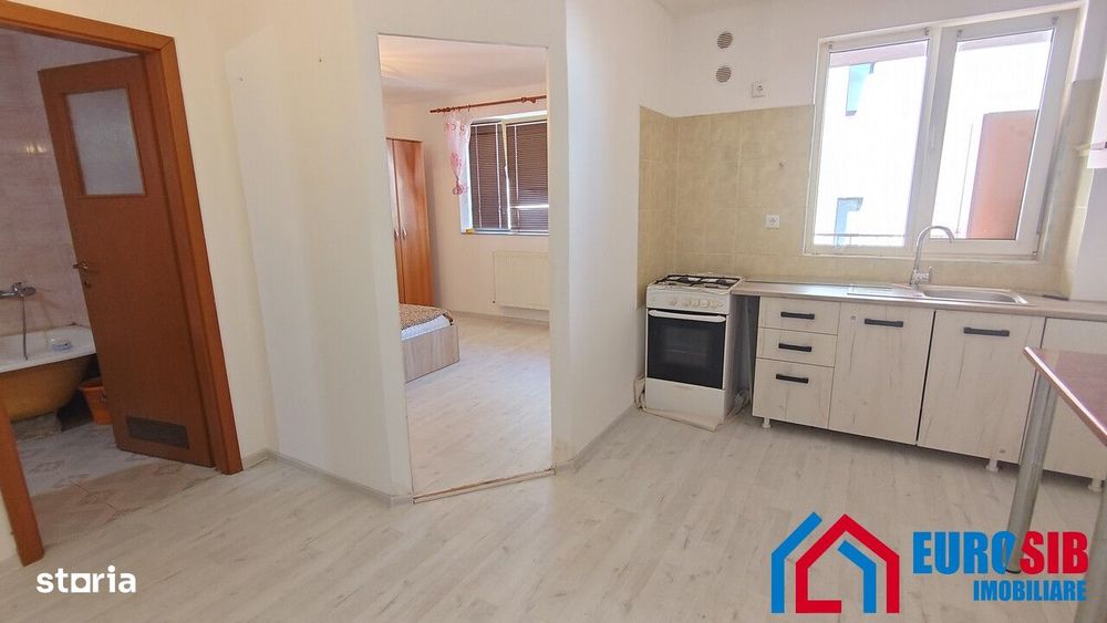 Garsoniera etaj 3 cu balcon in Sibiu cartier Hipodrom — fotografia 3