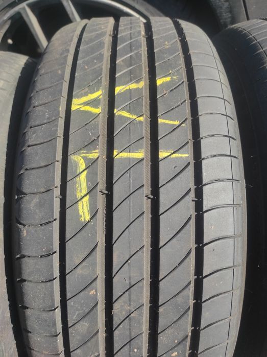 225/45/17 Michelin