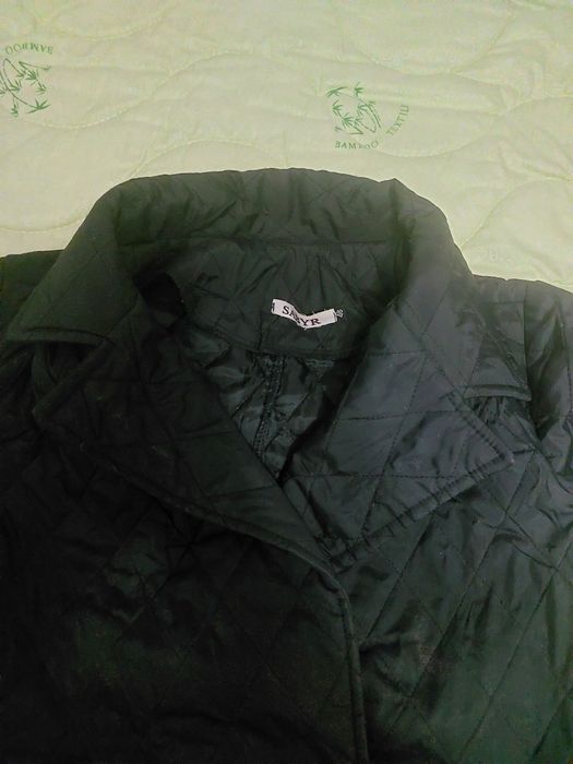 Женский стеганный плащ