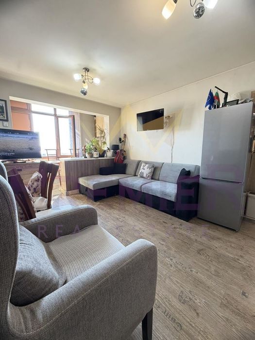 Дава се под наем Тристаен апартамент в Варна, Автогара - 60 кв.м за 518.67 € - Снимка #1