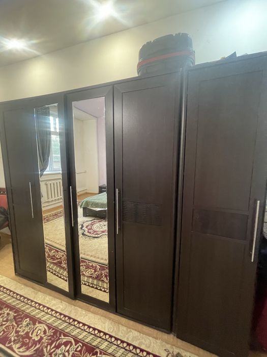 Спальний гарнитур