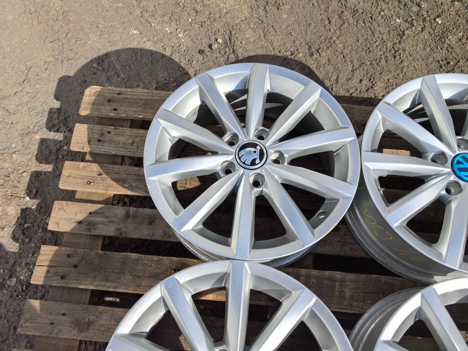 16 цола 5 х 112 мм Фолксваген / Шкода / Сеат - 6,5 Инча / ЕТ 46