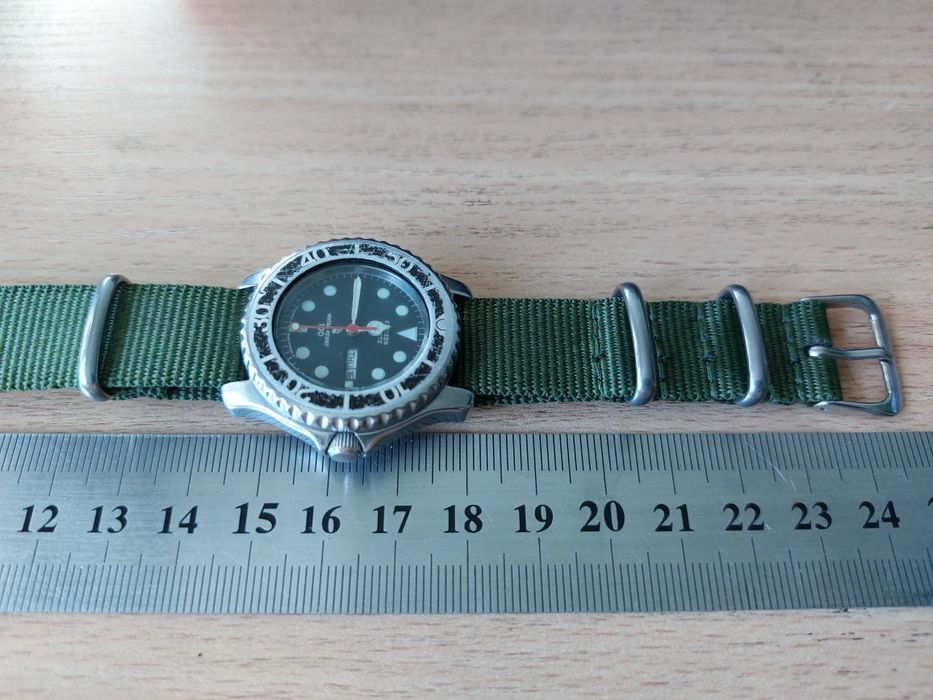 Часы Дайверские 100 м.