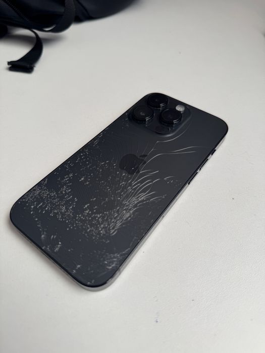 Телефон айфон 14 про