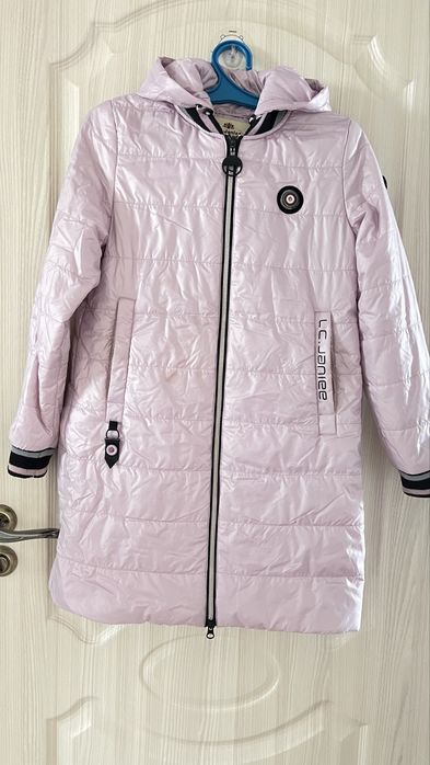 Курточки для девочек