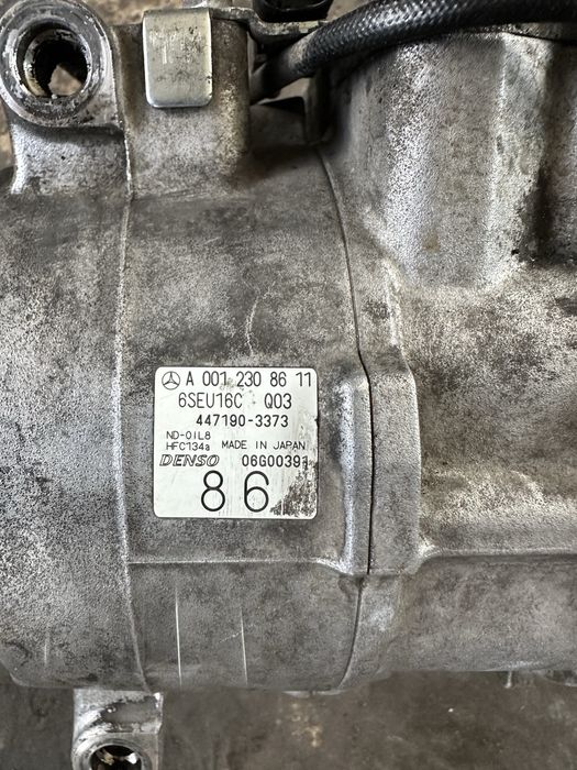 Компресор климатик Mercedes E280 W211 V6 A642