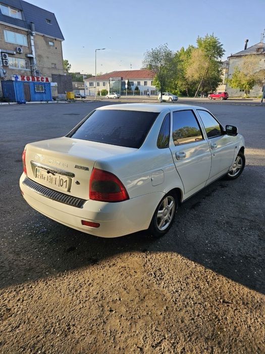 Продам приору срочно