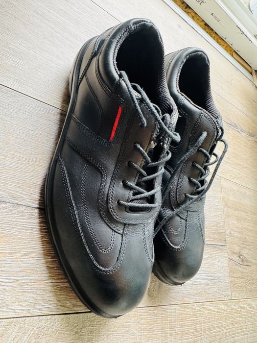 Работни обувки UVEX (чисто нови)