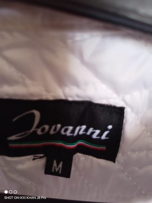 В отличном состоянии, нет пятен.