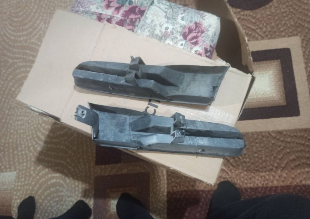 Продам фары на ипсум