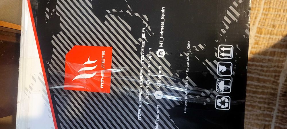 Каска MT Thunder 3SV SV – Matt Anthracite/Gradient/Silver