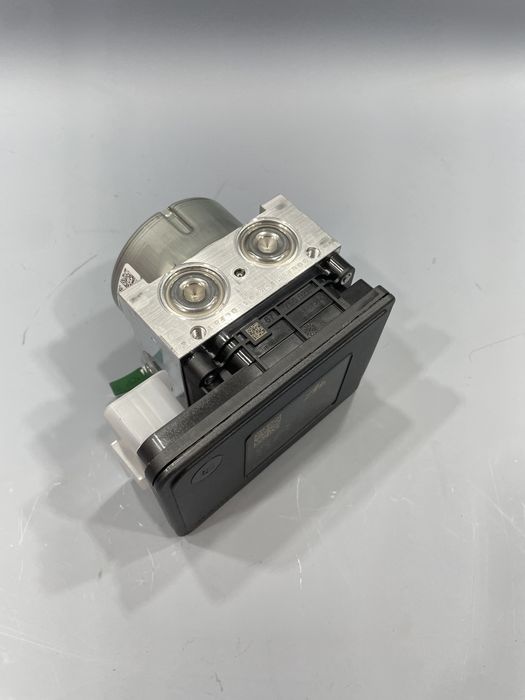 Pompa ABS Citroën Peugeot 208 2008 9822654880