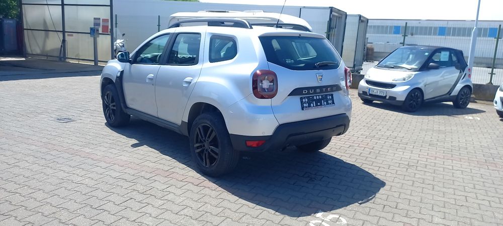 Dacia Duster 2018, 1.2i, 4 cilindri, 125cp, navigație
