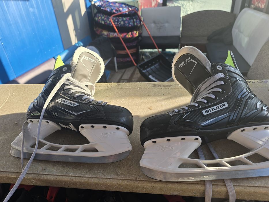 Конки Bauer 41размер