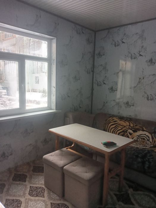 Sotiladi aranchada 4 xonali nejloy magaziniyam bor invistitsiya un zor