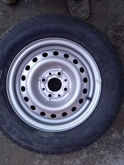 Белшина с дисками 175/70 R13